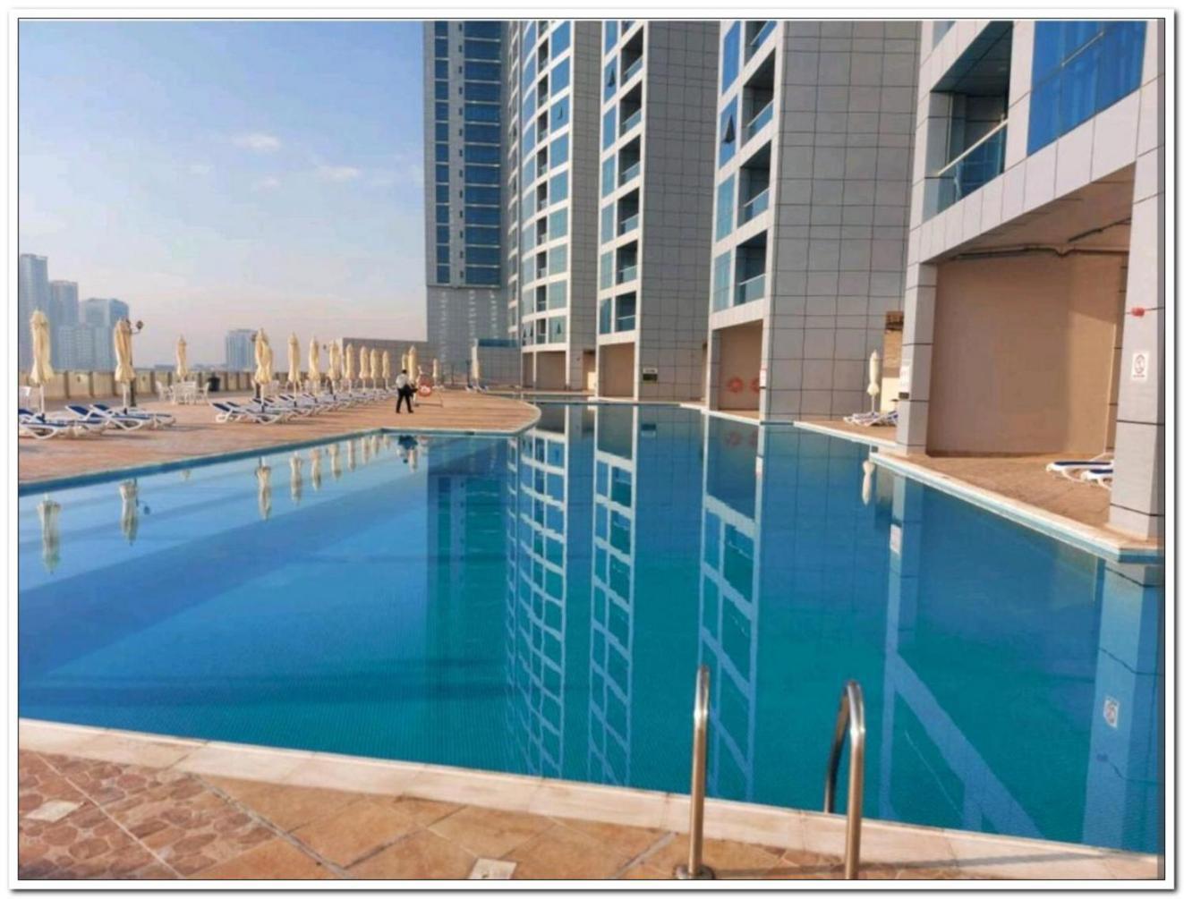 אג'מן Skyline High Beach 2 Bedroom Apartment מראה חיצוני תמונה